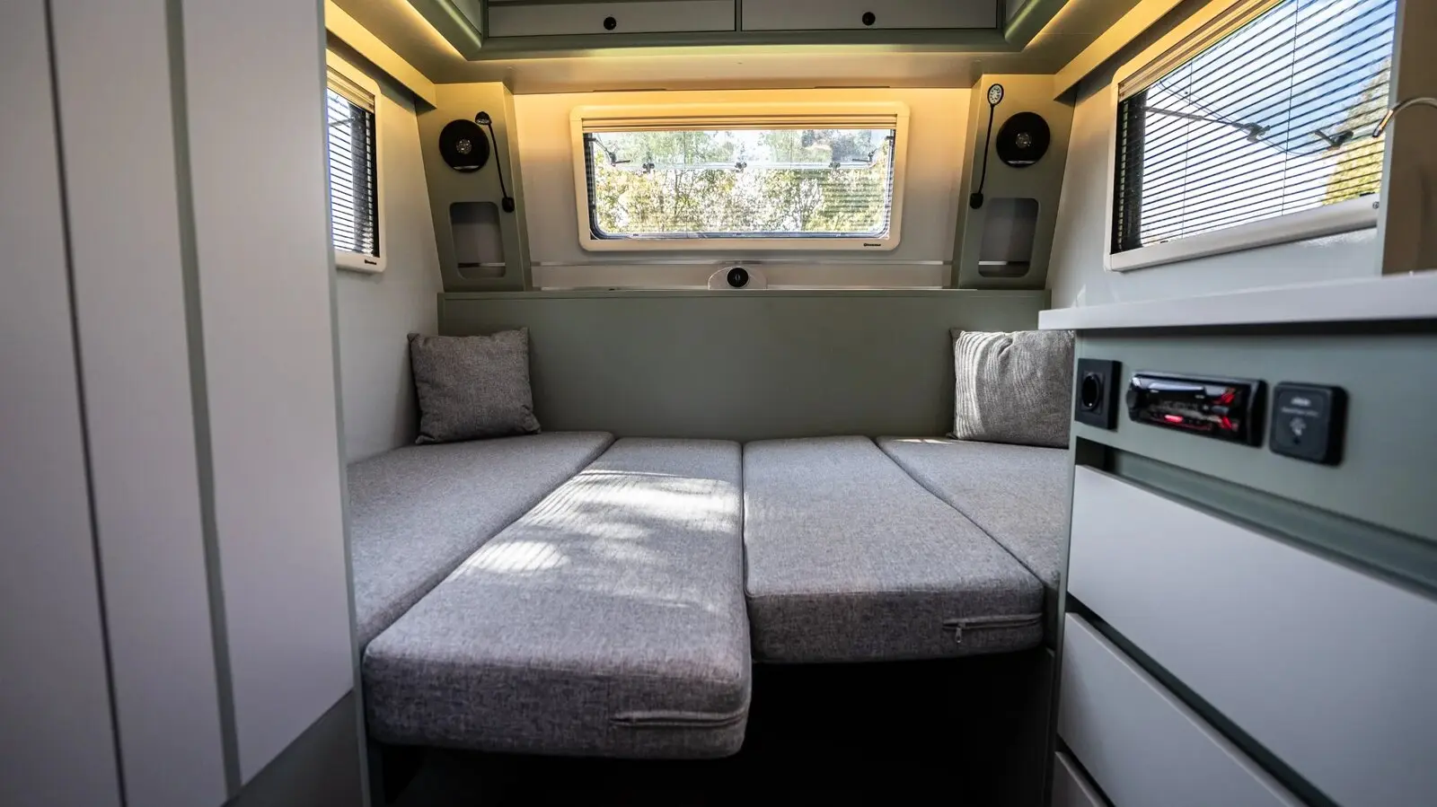 ARCHURAY OMNİ 4.10 Paslanmaz Evye ve Musluk Sistemi